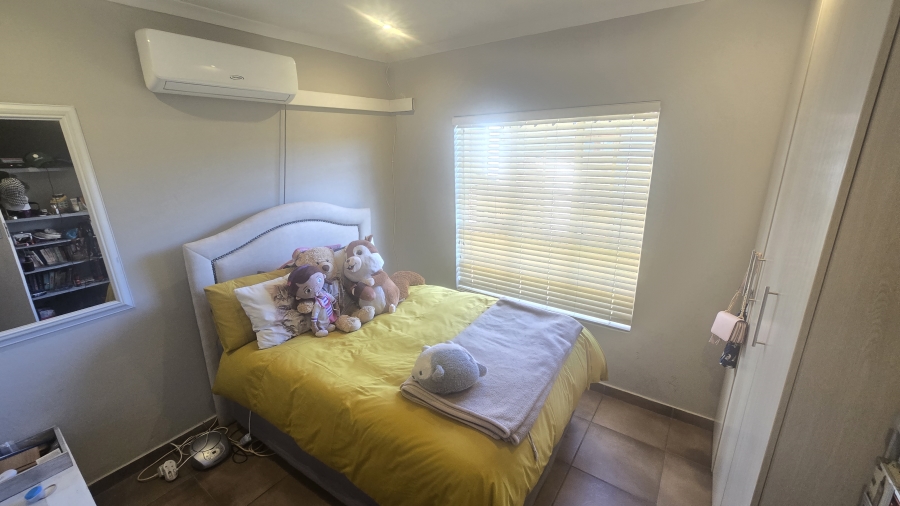 3 Bedroom Property for Sale in Waterkloof East North West